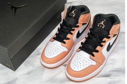 (GS) PINK JORDAN MID AIR QUARTZ 1 1101